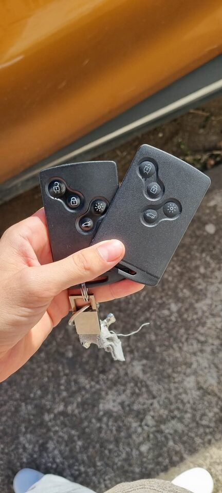 Carte-clé Renault neuve prête à être codée